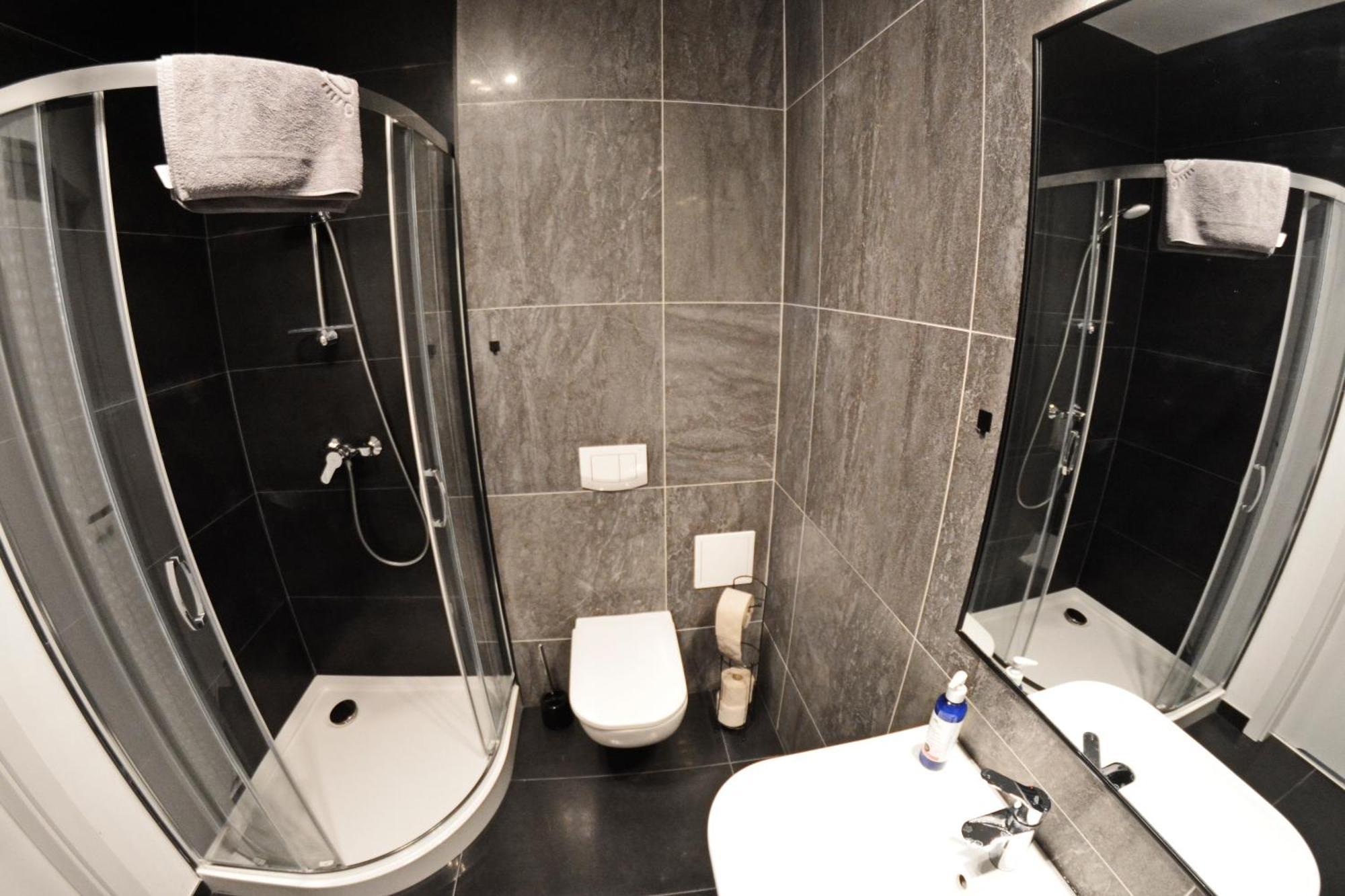 Twoj Hostel Klimczoka 7 Катовице Екстериор снимка