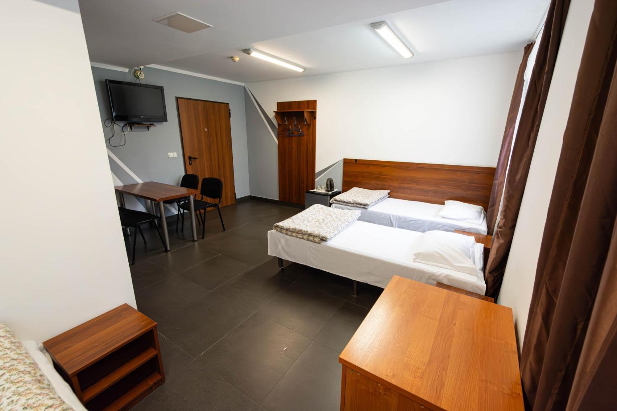 Twoj Hostel Klimczoka 7 Катовице Екстериор снимка